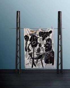 Fritz Hansen Jaime Hayon Throw -Furniture & Decoration Shop 160106 Fritz Hansen 10 280 2 RGB