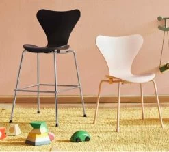 Fritz Hansen Series 7 Counter Stool -Furniture & Decoration Shop 18956 Series7 ChildrenChair