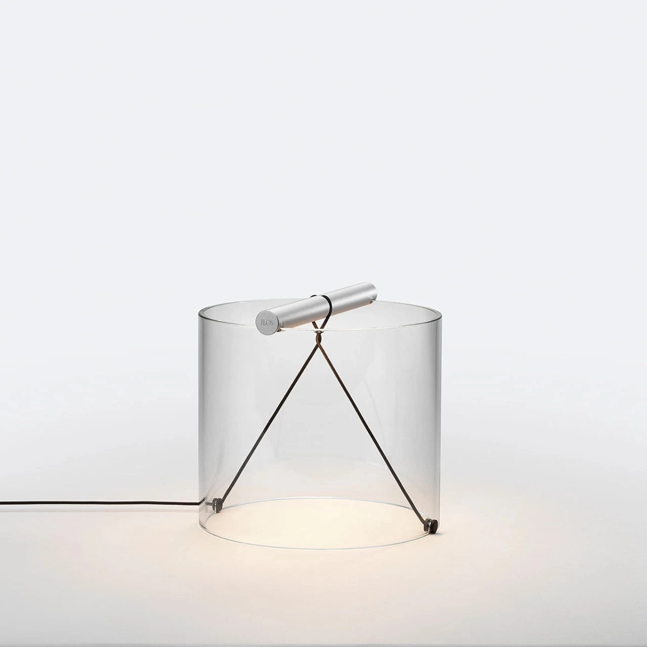 Flos To-Tie Table Lamp 4 Flos To-Tie Table Lamp - Image 2
