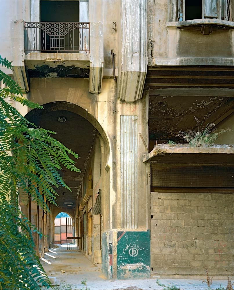 Robert Polidori: Hotel Petra 4 Robert Polidori: Hotel Petra - Image 2