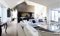 Future Homes: Sustainable Innovative Designs -Furniture & Decoration Shop 9781864709155 28 3 600x363 1