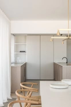 Tailor-Made Kitchens -Furniture & Decoration Shop ApartmentK LZ 01kopie 1199x1800 6354c281 b318 421e 9b55 1290455bf908