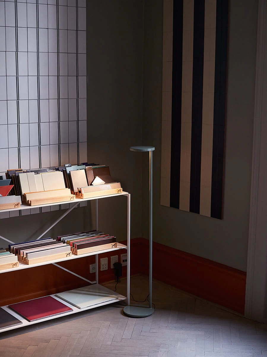 Flos Oblique Floor Lamp 5 Flos Oblique Floor Lamp - Image 3