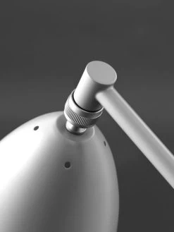 Gubi Grashoppa Floor Lamp -Furniture & Decoration Shop Grashoppa Floor lamp Olive brown6 Blk