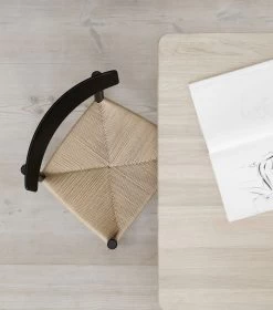 J39 Chair -Furniture & Decoration Shop Image