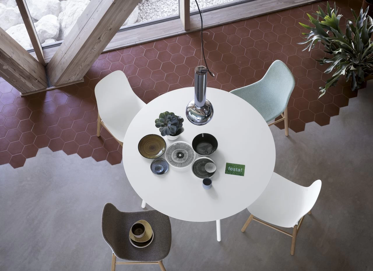 Sharky Chair 4 Sharky Chair - Image 2