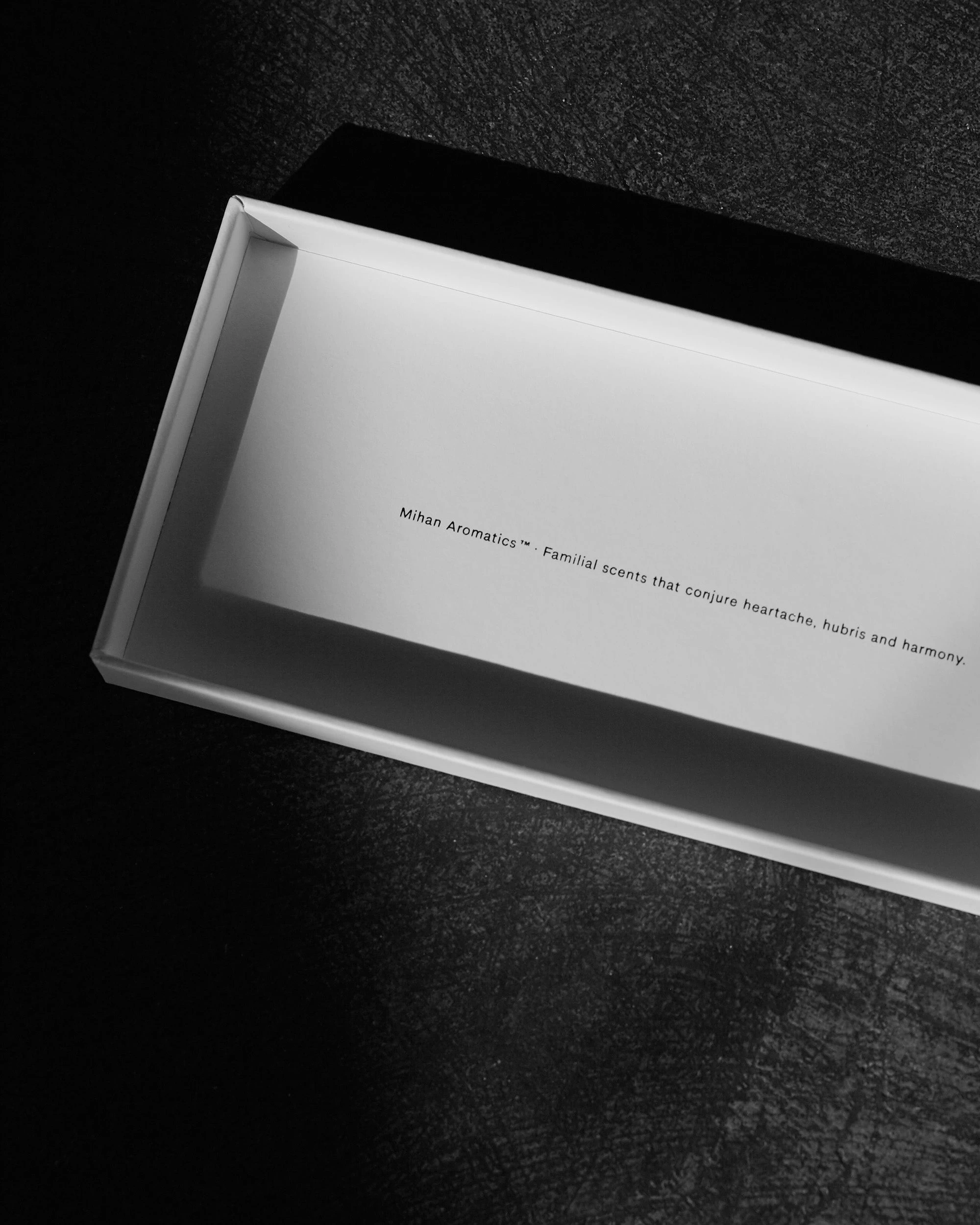 Munlark Ash Parfum 10 Munlark Ash Parfum - Image 8