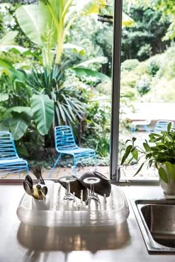 Magis Dish Doctor Rack -Furniture & Decoration Shop Magis dish doctor ambient multi AC22 transparent clear 01 scaled 1