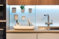 Magis Dish Doctor Rack -Furniture & Decoration Shop Magis dishdoctor ambient AC22 white 04 lr