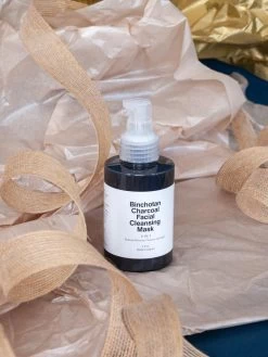 Binchotan Charcoal Cleaning Mask -Furniture & Decoration Shop Morihata Gift Guide 2020 Spa Day 4