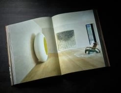 Axel Vervoordt: Portraits Of Interiors -Furniture & Decoration Shop Portraits of Interiors book 2