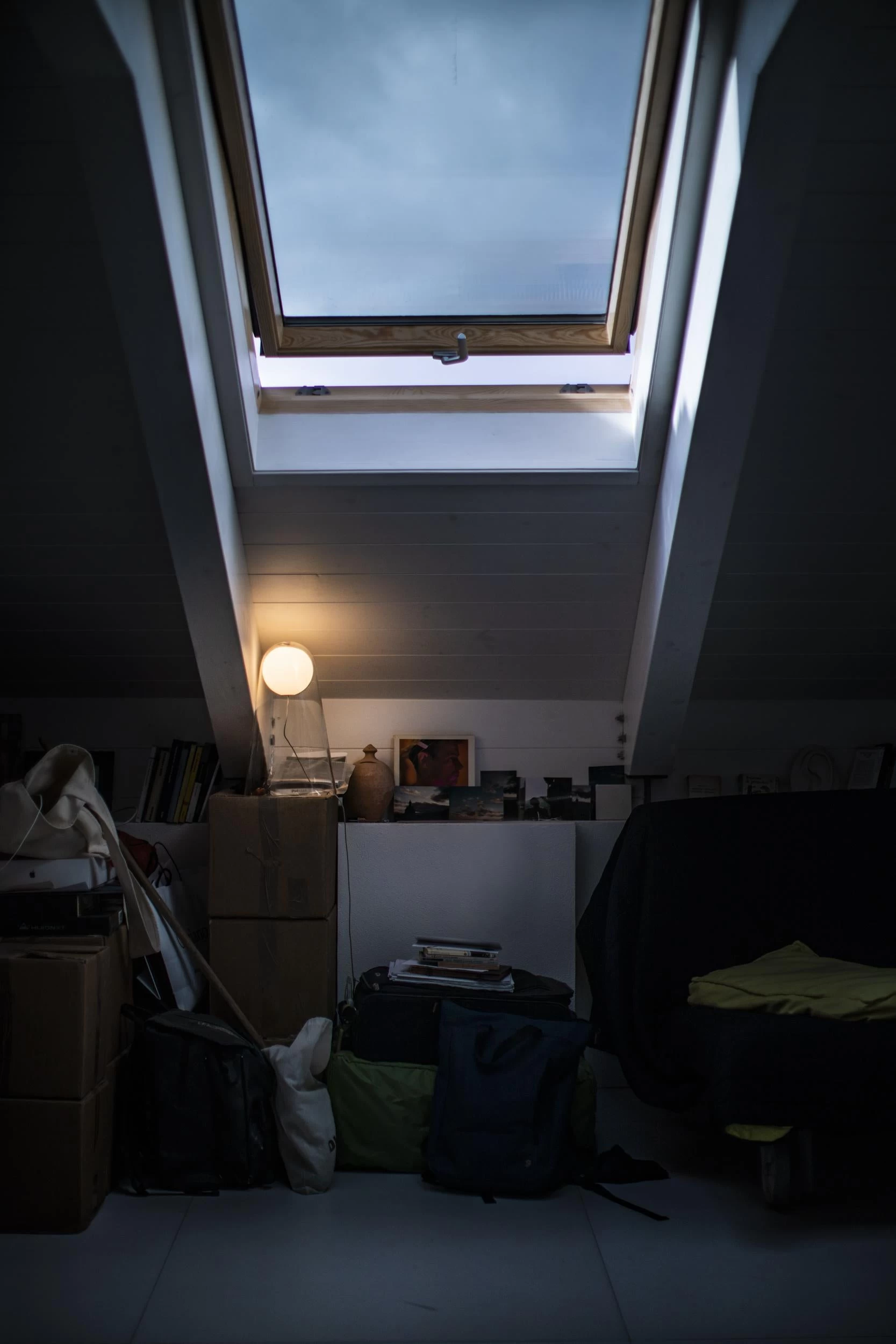 Satellight Table Lamp 8 Satellight Table Lamp - Image 6