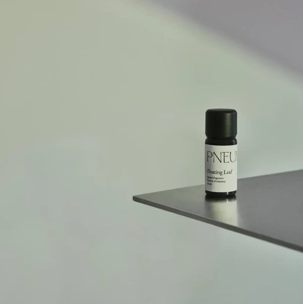 Floating Leaf Spatial Fragrance 4 Floating Leaf Spatial Fragrance - Image 2