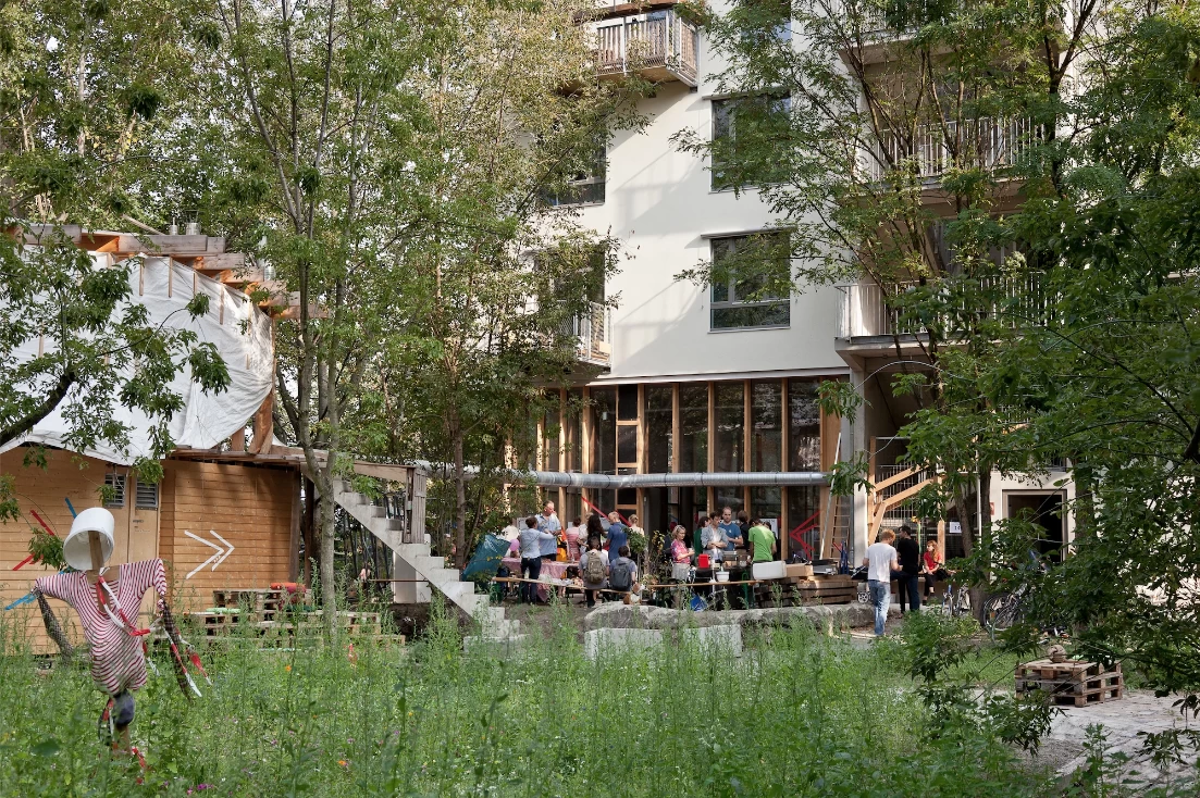 Come Together: The Architectural Of Multigenerational Living 7 Come Together: The Architectural Of Multigenerational Living - Image 5