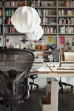 Nelson Bubble Propeller Pendant -Furniture & Decoration Shop W HM StandardIssue 05 Aeron Office 031 hero 2 20191003112900645 d6b9c5dc 0570 4a5b 8457 c4e0b1cf6c42