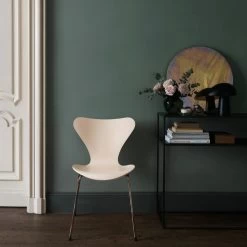 Fritz Hansen Studio Roso Round Mirror 11 Fritz Hansen Studio Roso Round Mirror -Furniture & Decoration Shop fritz hansen round mirror by studio roso styled in room wiht limited edition nude series 7 chair 1024x1024 d20894a7 94d7 494b 8301 b583a72f302b