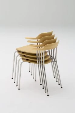 Hiroshima Stackable Chair -Furniture & Decoration Shop gallery3 e0c53fd7 da56 4298 8a7c 5e52e3f513b9