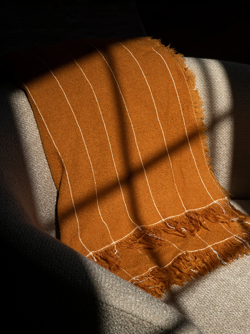 Battus Throw 5 Battus Throw - Image 3