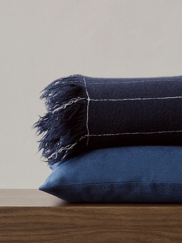 Battus Throw 15 Battus Throw - Image 13