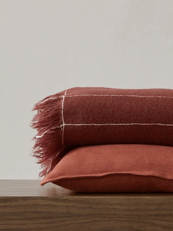 Battus Throw 13 Battus Throw - Image 11