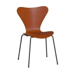 Fritz Hansen 3107 Chair