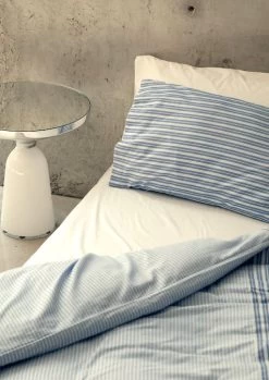 Wall Street Pillow Case In Poplin Light Blue Stripes -Furniture & Decoration Shop unnamed 7a0ee105 81d8 4990 b178 0044b5cd2ff3