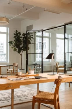 Louis Poulsen Yuh Table Lamp -Furniture & Decoration Shop yuh table